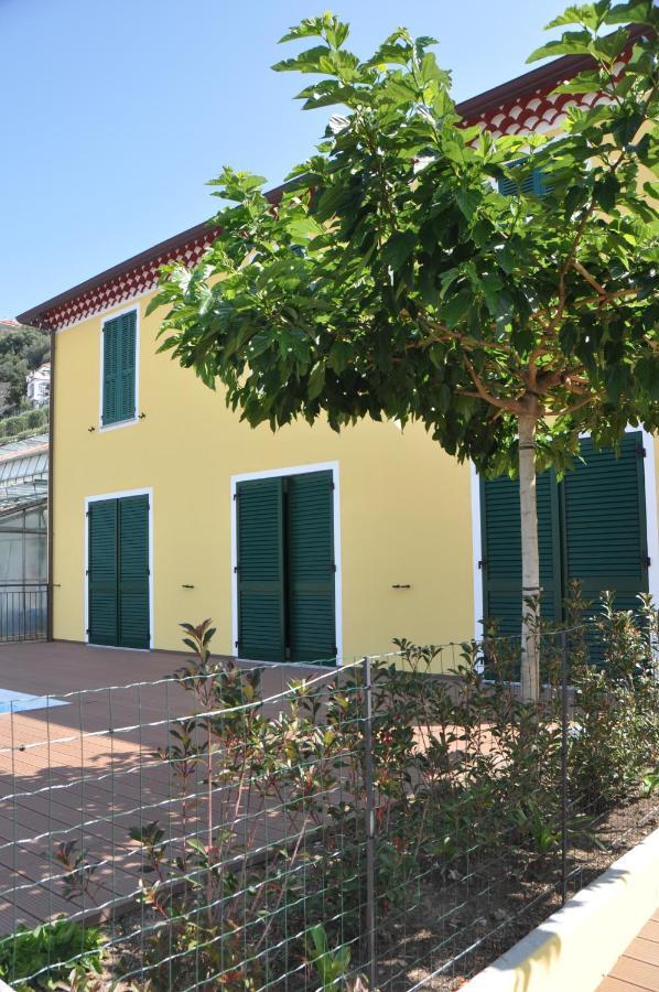 Agriturismo Ca Du Bega อาร์มา ดิ ตัจจา ภายนอก รูปภาพ